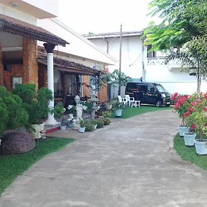 https://la-grande-holiday-resort.negombohotels.net